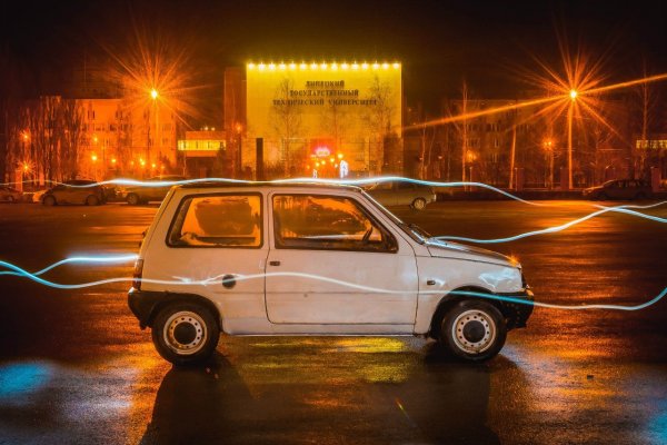 Ока машина с боку