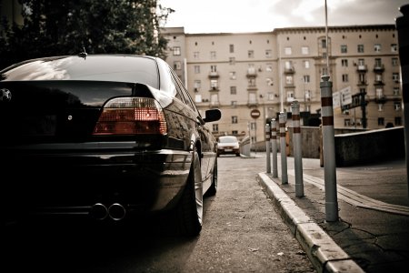 BMW e38 бандитская