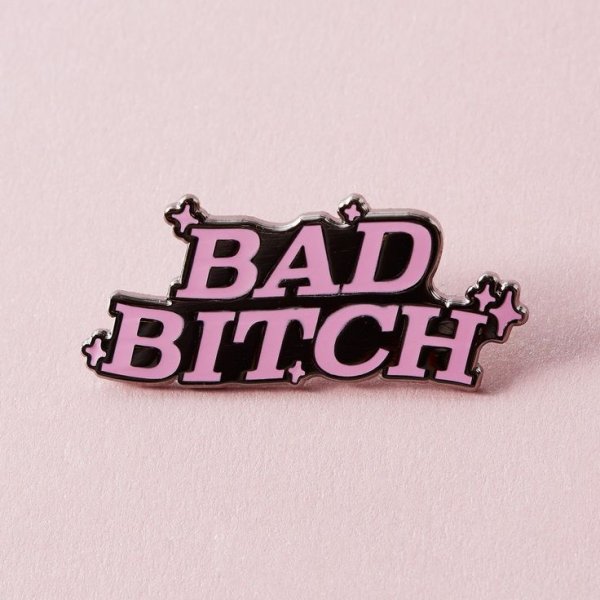 Bad bitch надпись