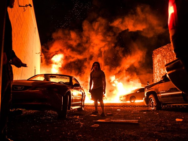 Горящая машина фильм