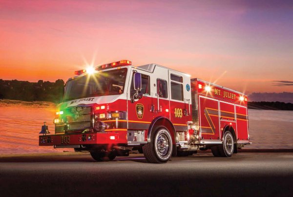 Грузовик Pierce contender