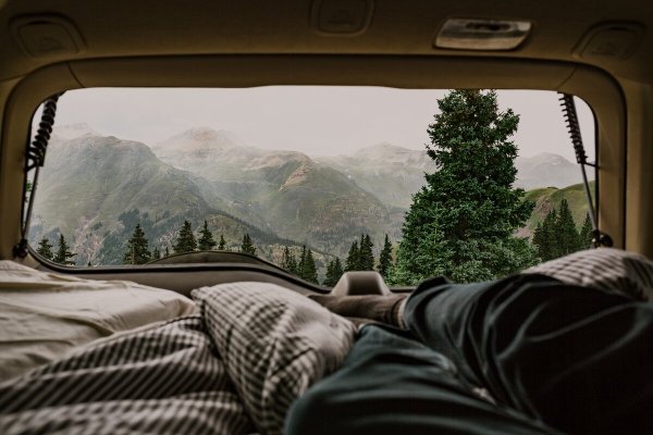 Красивый вид из машины