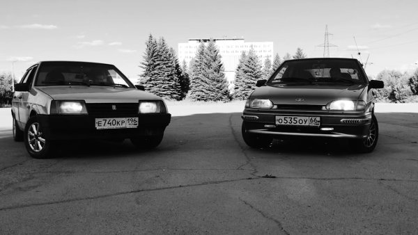 ВАЗ 2114 черная vs белая