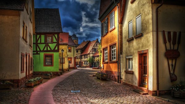 Old Town (старый город)