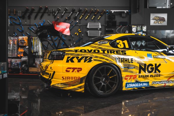 Nissan Silvia s15 Гоча винил