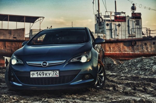 Opel Astra j GTC обои