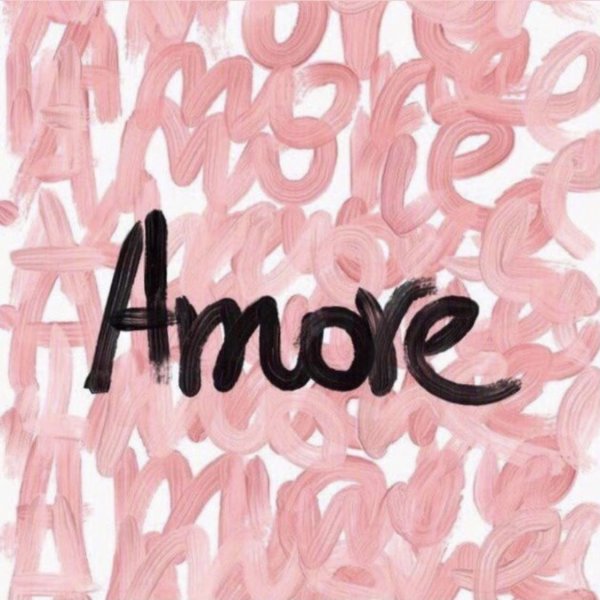 Amore надпись