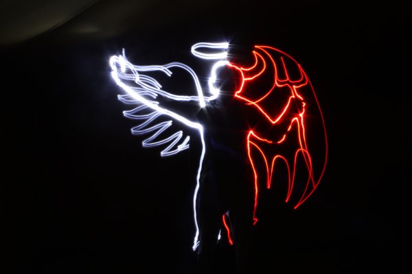 Ангел и демон в одном человеке