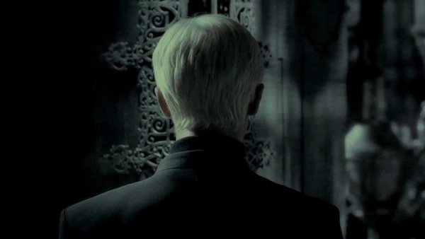 Гарри Поттер дары смерти 1 Драко Малфой