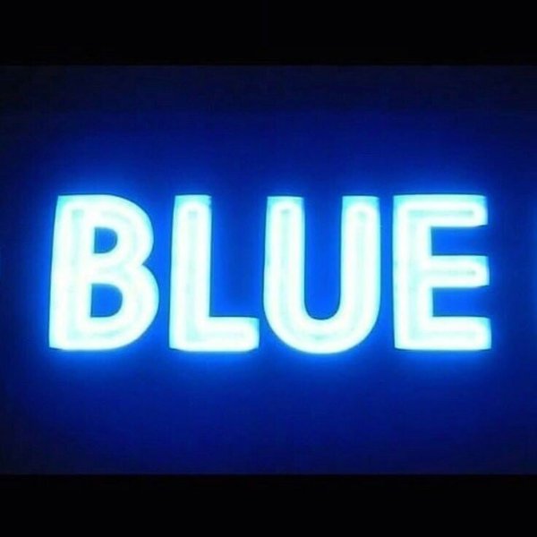 Голубая надпись