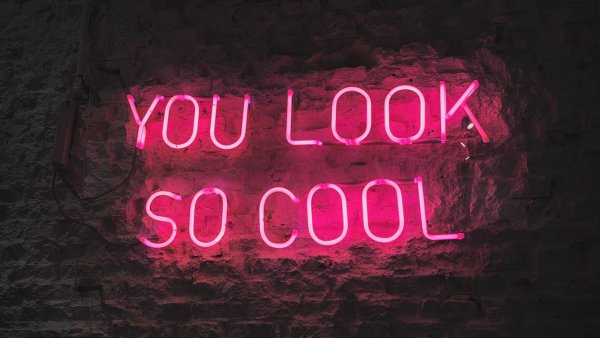 Неоновые надписи