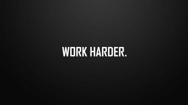 Чёрные мативирующие абои