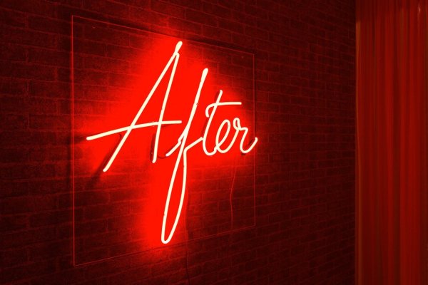 Красный неон вывеска