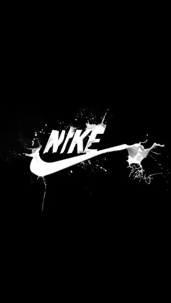 Nike на темном фоне