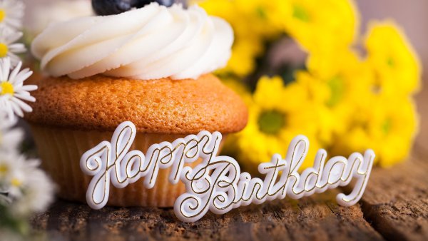 С днем рождения HD