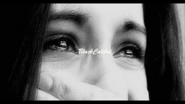 Грустные глаза слезы девочка