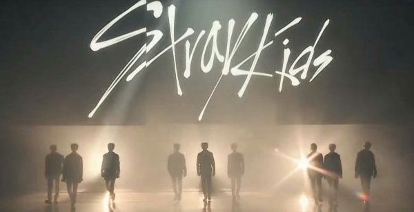 Stray Kids фон