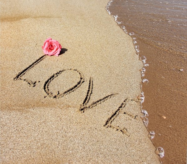 Красивые надписи на песке