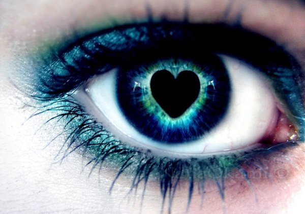 Голубые глаза