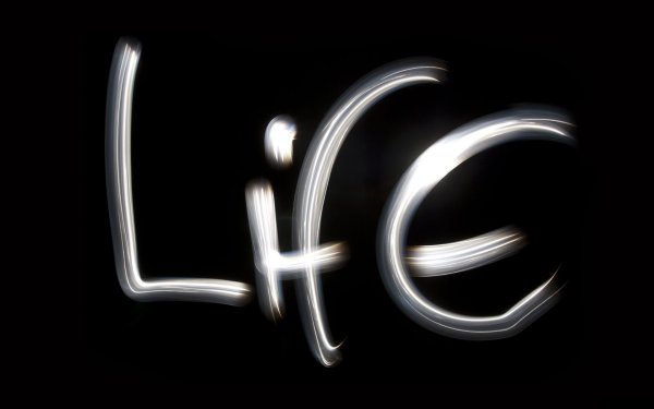 Надписи на черном фоне