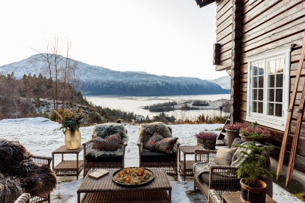 Фьорд Норвегия домик уютный