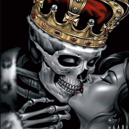 Скелет и две дамы