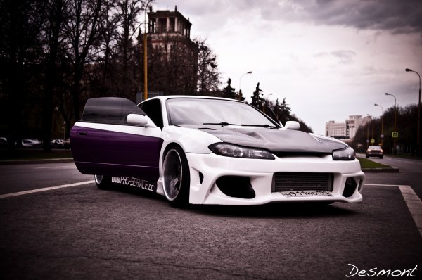 Nissan Silvia s15 черная