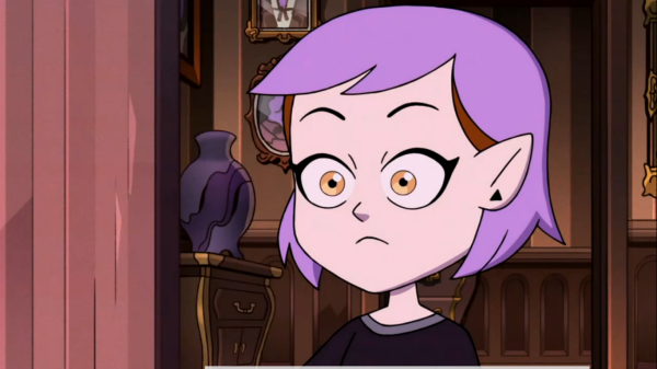 Эмити Блайт с фиолетовыми волосами дом Совы