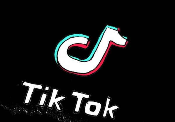 Обои на телефон tik Tok