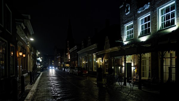 Вечерняя улица