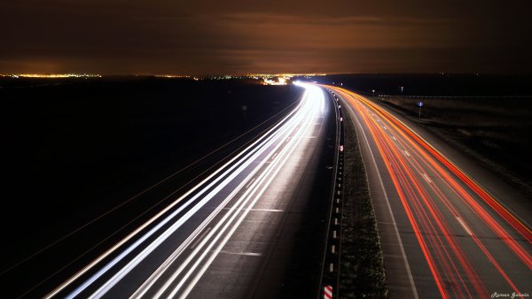 Магистраль ночью
