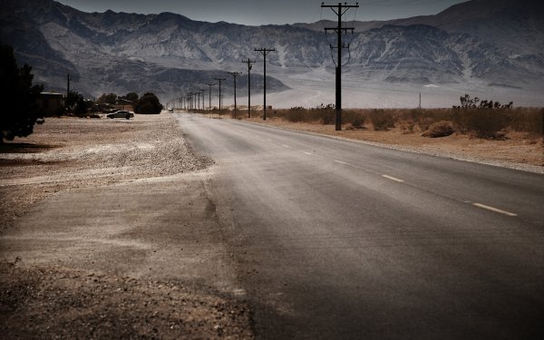 Пустынная дорога