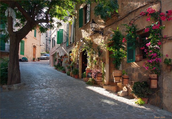 Майорка улочка Мори