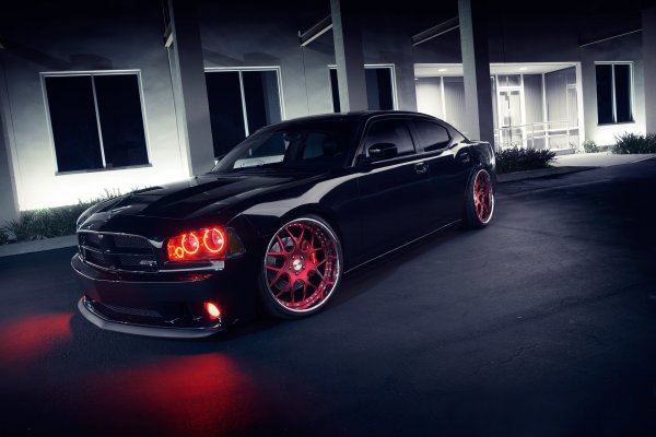 Dodge Charger srt8 черный