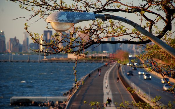 Весна в городе