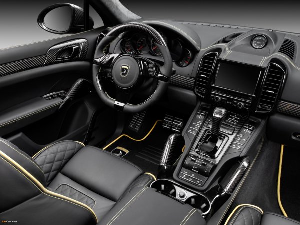 Porsche Cayenne 958 Interior