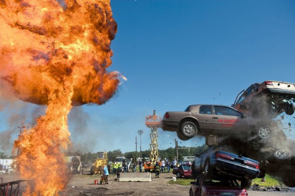 Терри Леонард каскадер