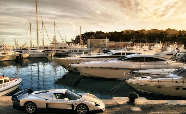 Яхта Майбах