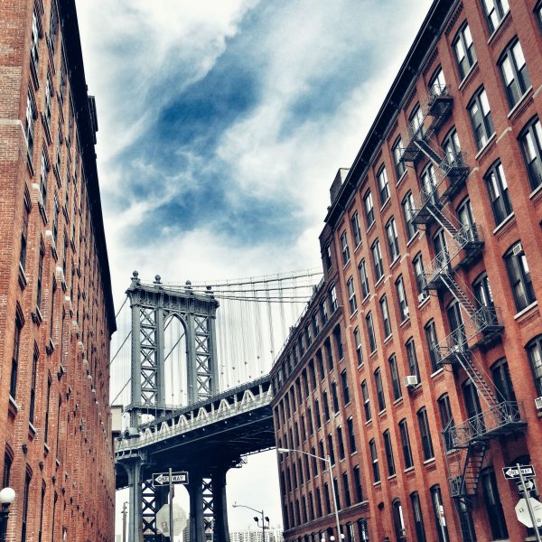 Нью Йорк Бруклин Мидвуд билдиг