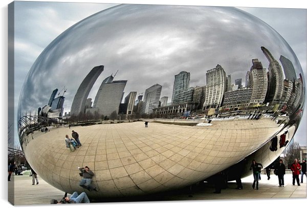 Скульптуры зеркальные Аниш Капур