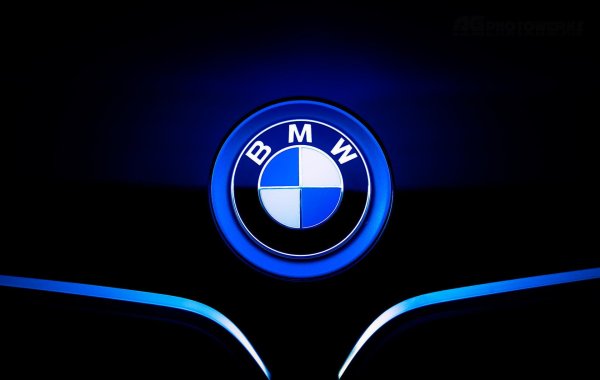 BMW i3 logo