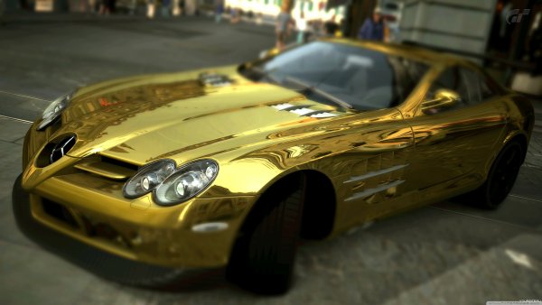 Мерседес Бенц Макларен золотой