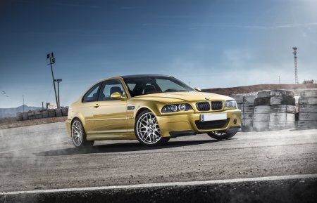 BMW e46 Золотая