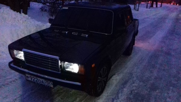 ВАЗ 2107 опер стайл черная