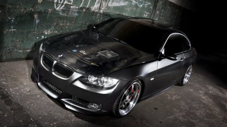 BMW 335i