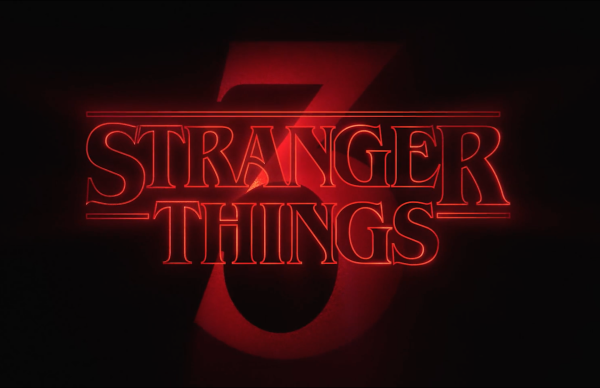 Очень странные дела заставка