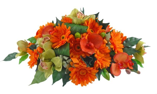 Оранжевые цветы букет