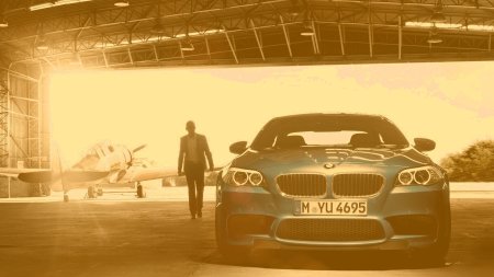 Деньги и БМВ обои