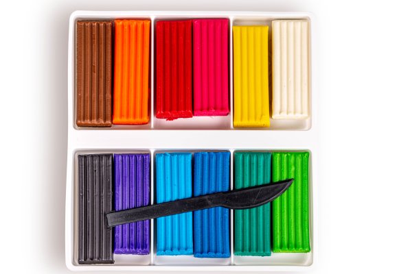 Разноцветный пластилин