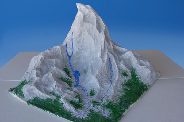 Объемные горы - фото онлайн на centerforstrategy.ru
